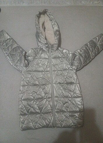 Zara mont