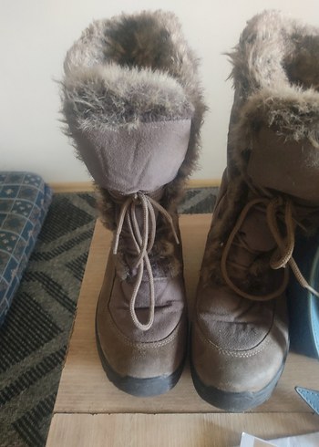 Greyder marka içi tüylü süet bot