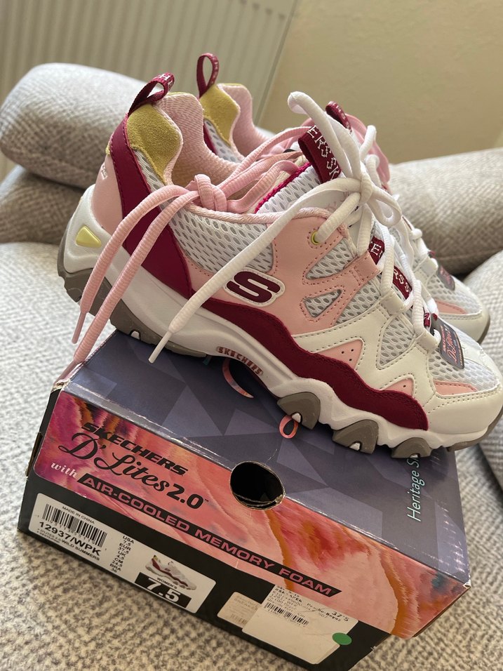 Skechers spor ayakkabı - Görsel 2