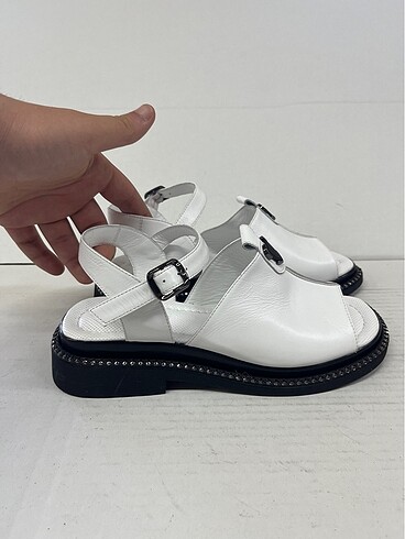 Diğer Şık ve Rahat Çok Özel Model