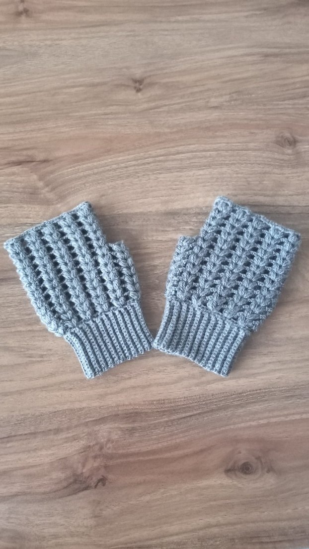 Gri Örgü Kadın Eldiven - Görsel 2