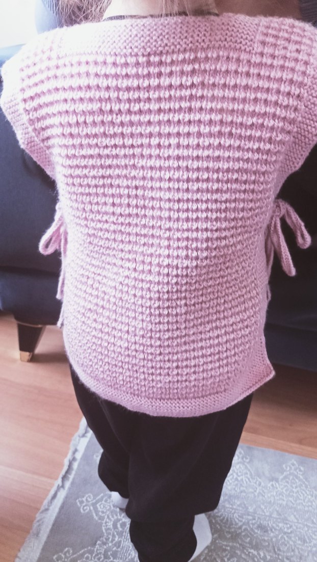 Kız Çocuk Pembe Örgü Kolsuz Süveter - Görsel 3
