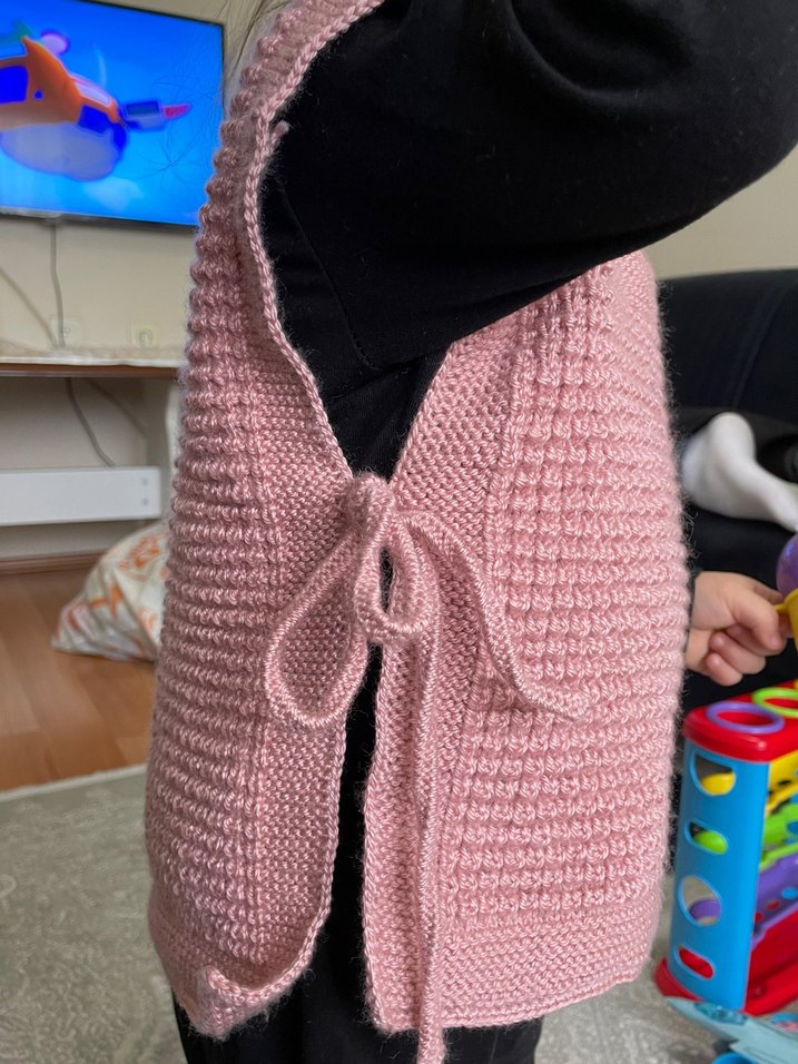 Kız Çocuk Pembe Örgü Kolsuz Süveter - Görsel 2