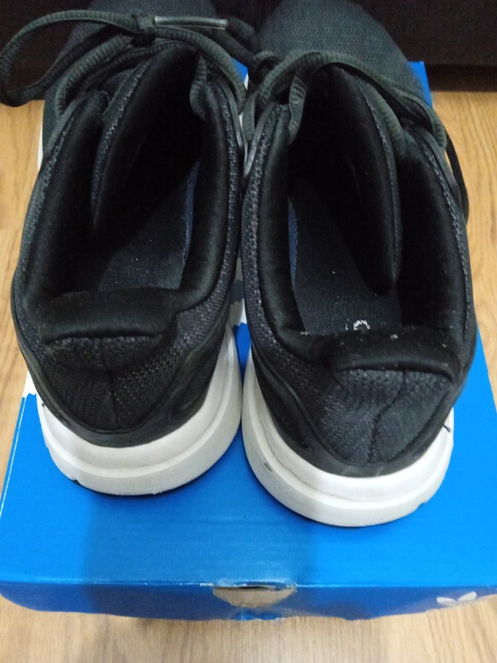 adidas b44750  Spor Ayakkabı - Görsel 2