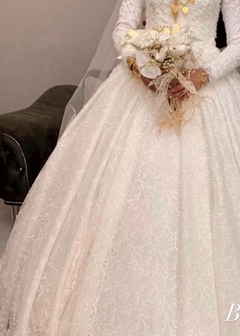 Uzun Kollu Yüksek Yakalı Prenses Gelinlik - Görsel 5