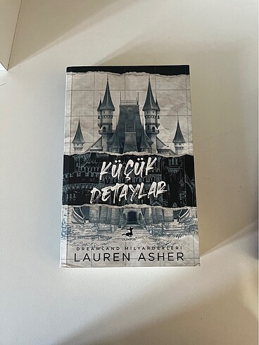 Küçük detaylar Lauren Asher