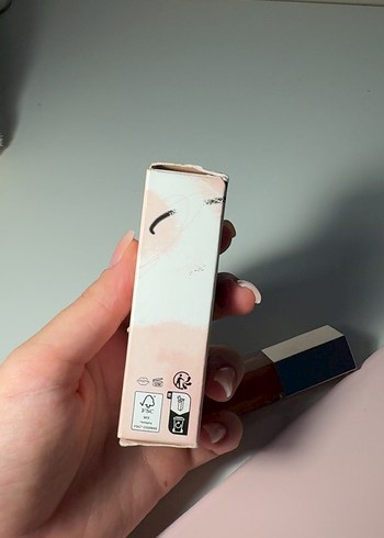 Fenty Beauty Gloss Bomb Lip Gloss 01 - Görsel 7