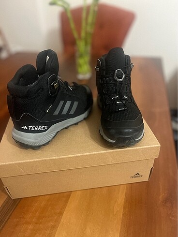 Adidas Adidas Terrex Mid Gore-tex erkek çocuk bot