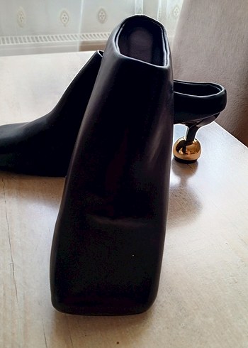 Kadın Siyah Stiletto Ofis Ayakkabısı