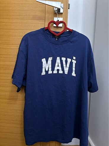 Mavi jeans tişört