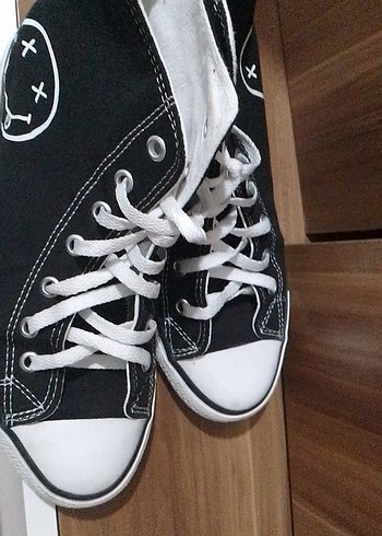 42 Beden siyah Renk Siyah Converse unisex ayakkabı