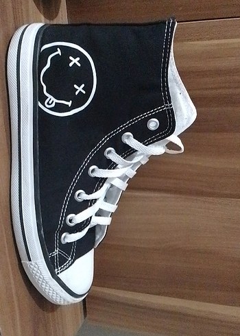 Siyah Converse unisex ayakkabı