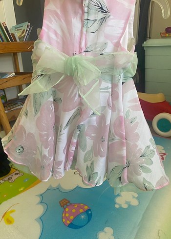 Kız Çocuk Pudra Çiçekli Fırfırlı Elbise - Görsel 5