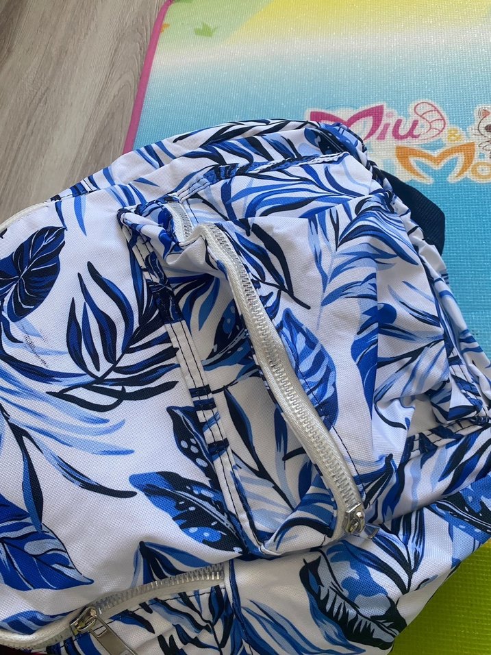 Mavi Yaprak Desenli Kadın Sırt Çantası - Görsel 5