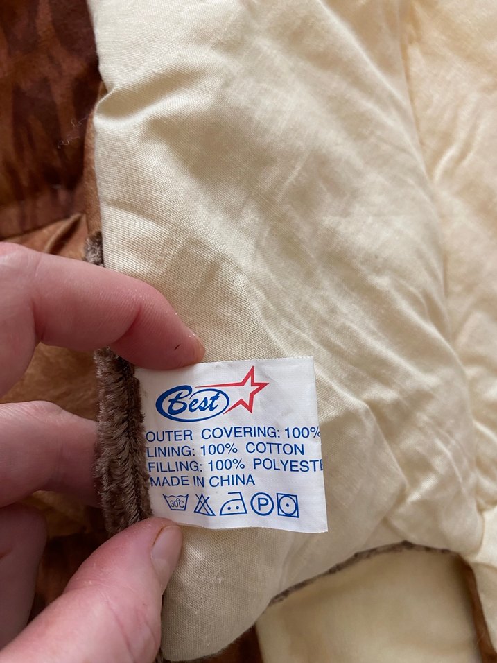 Kahverengi İşlemeli Yatak Örtüsü - Görsel 5