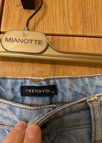 Erkek kot pantolon Trendyol - Görsel 5