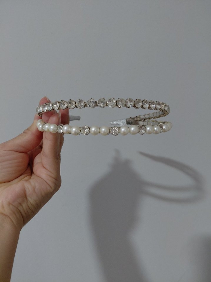 İnci ve Taşlı Metal Saç Aksesuarı - Görsel 3