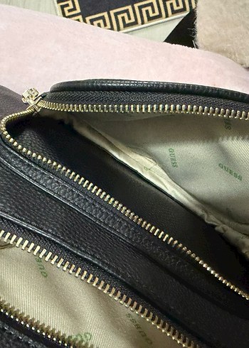 Siyah Parlak Deri Kadın Sırt Çantası - Görsel 7