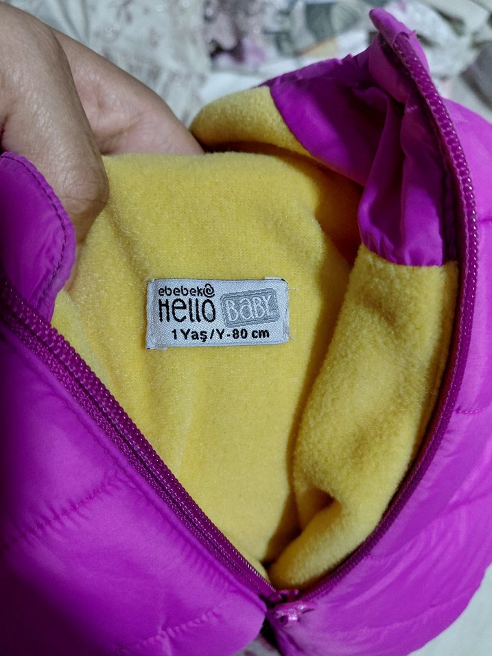 Kapüşonlu Mor Kız Çocuk Mont - Görsel 3