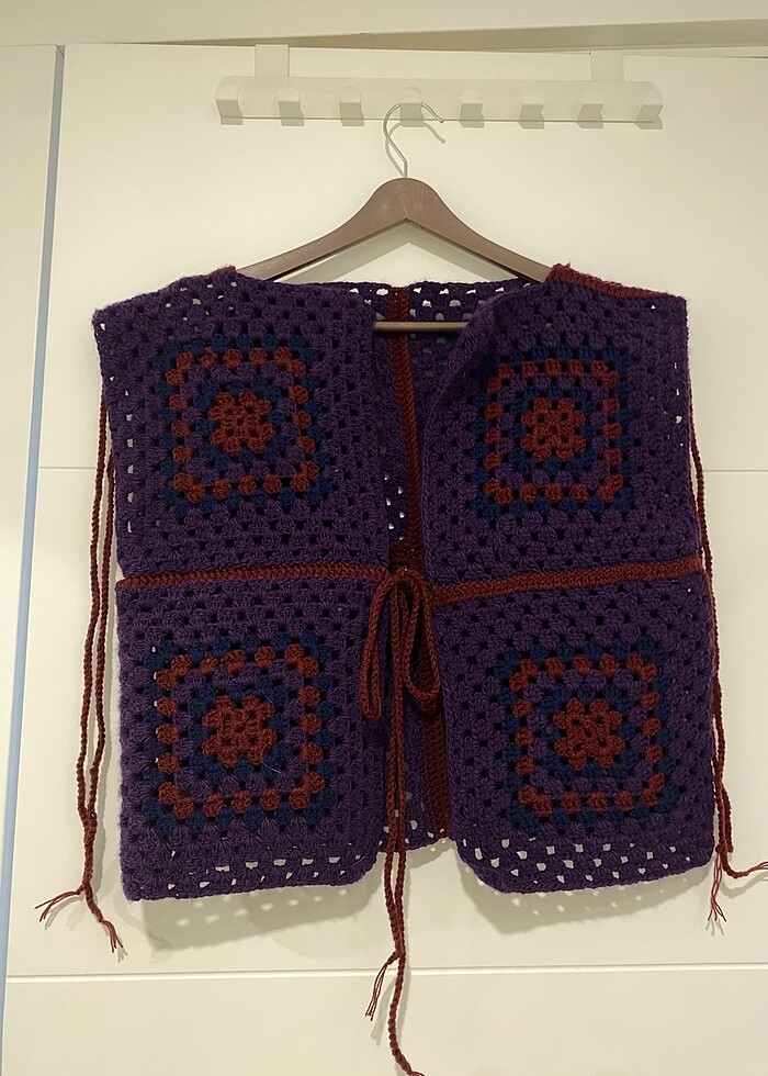 Motifli örgü yelek - Görsel 2