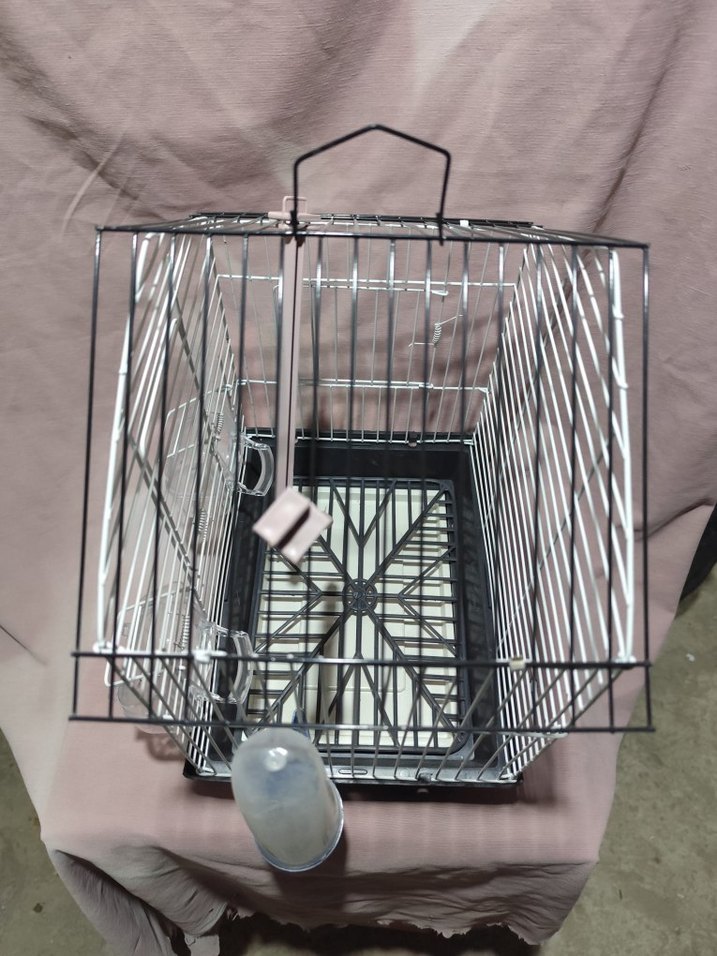 Gri Metal Kuş Kafesi Ev Modeli
sıfır ürün - Görsel 2