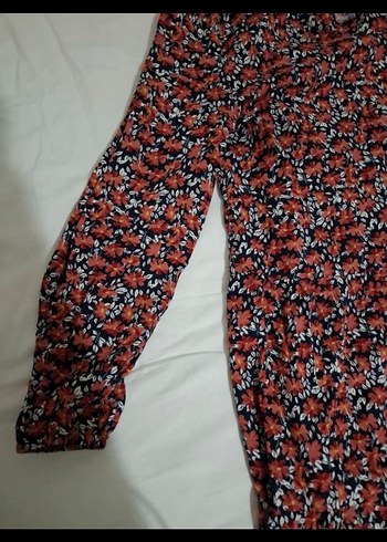 Renkli V Yaka Volanlı Uzun Kollu Kadın Elbise - Görsel 2