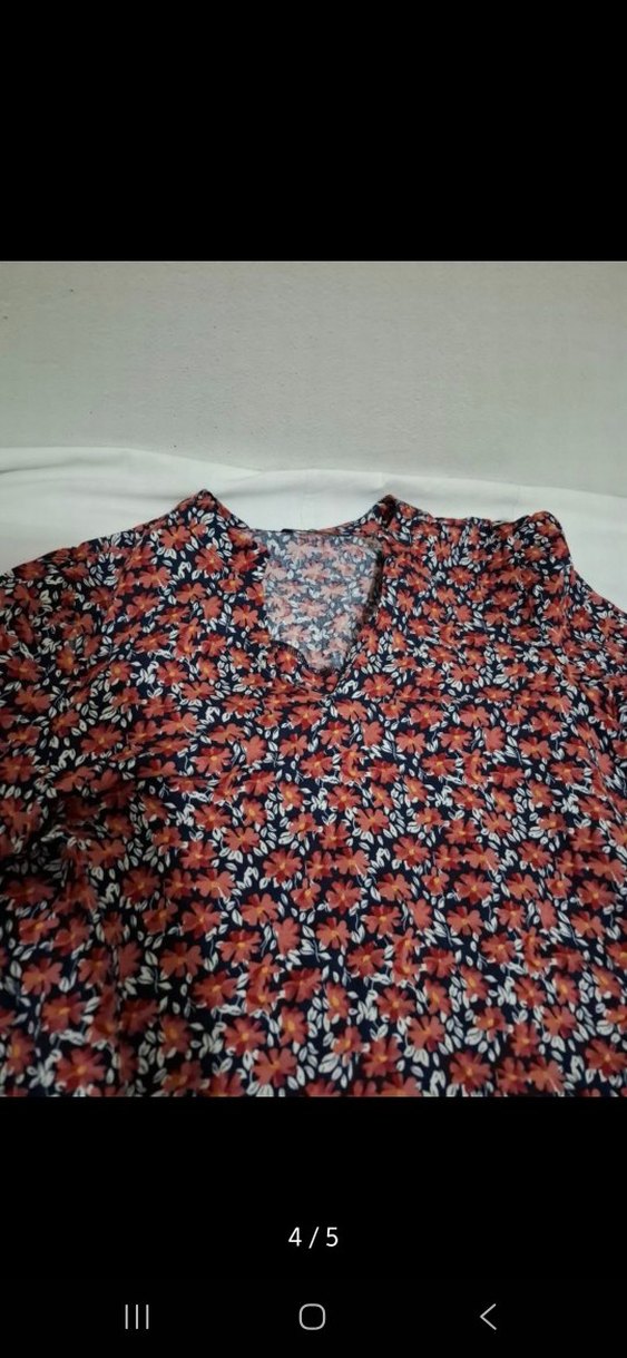 Renkli V Yaka Volanlı Uzun Kollu Kadın Elbise - Görsel 4