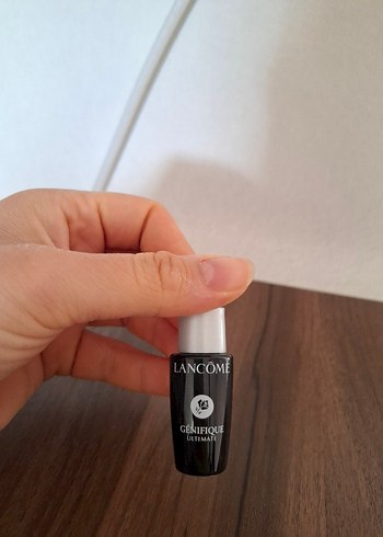 Lancôme Genifique Ultimate - Görsel 2