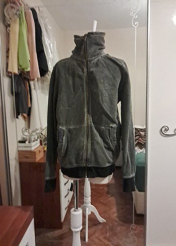Gri Erkek Yüksek Yakalı Fermuarlı Sweatshirt