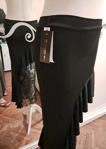 Diğer Siyah Fırfırlı Gotik Uzun Etek