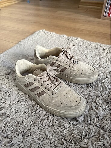 Adidas ayakkabı