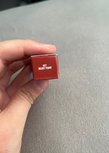 MAC Mac Koyu Kırmızı Ruj