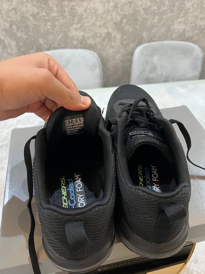 Skechers Siyah Kadın/Erkek Unisex Spor Ayakkabı - Görsel 2