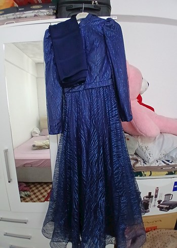 Uzun Lacivert Drapeli Vintage Kadın Tesettür Abiye
