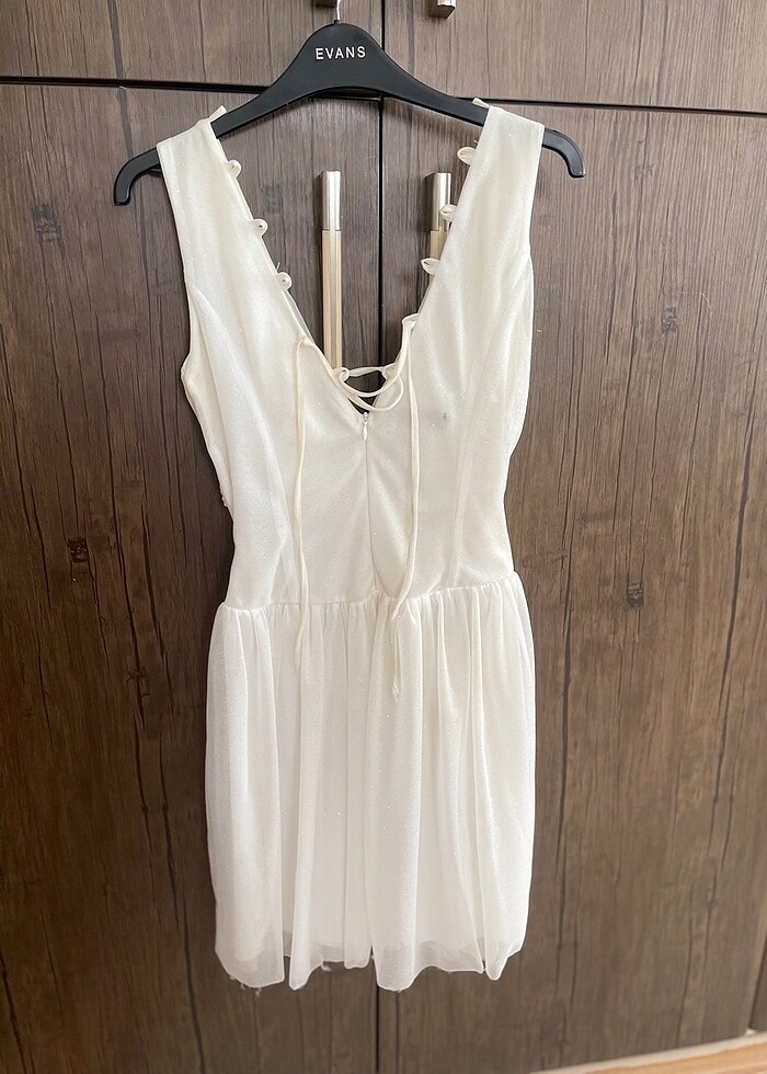 Beyaz elbise - Görsel 4