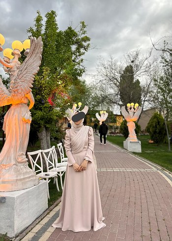 Abiye Bej rengi özel gün elbisesi 38 beden bir kez kullanıldı