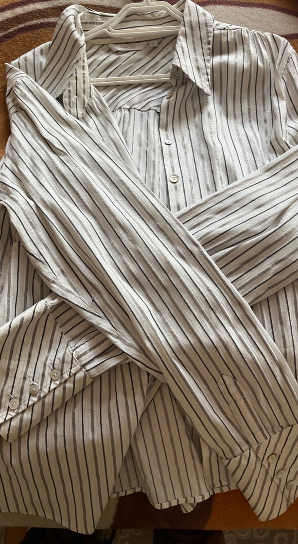 Düğmeli Bej Çizgili Keten Gömlek - Görsel 2