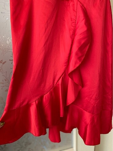 Kısa saten abiye - Görsel 4