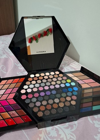 Sephora Geometricolor Yüz Paleti