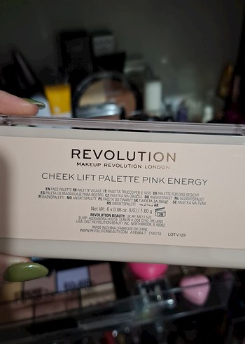  Beden Makeup Revolution Allık Paleti