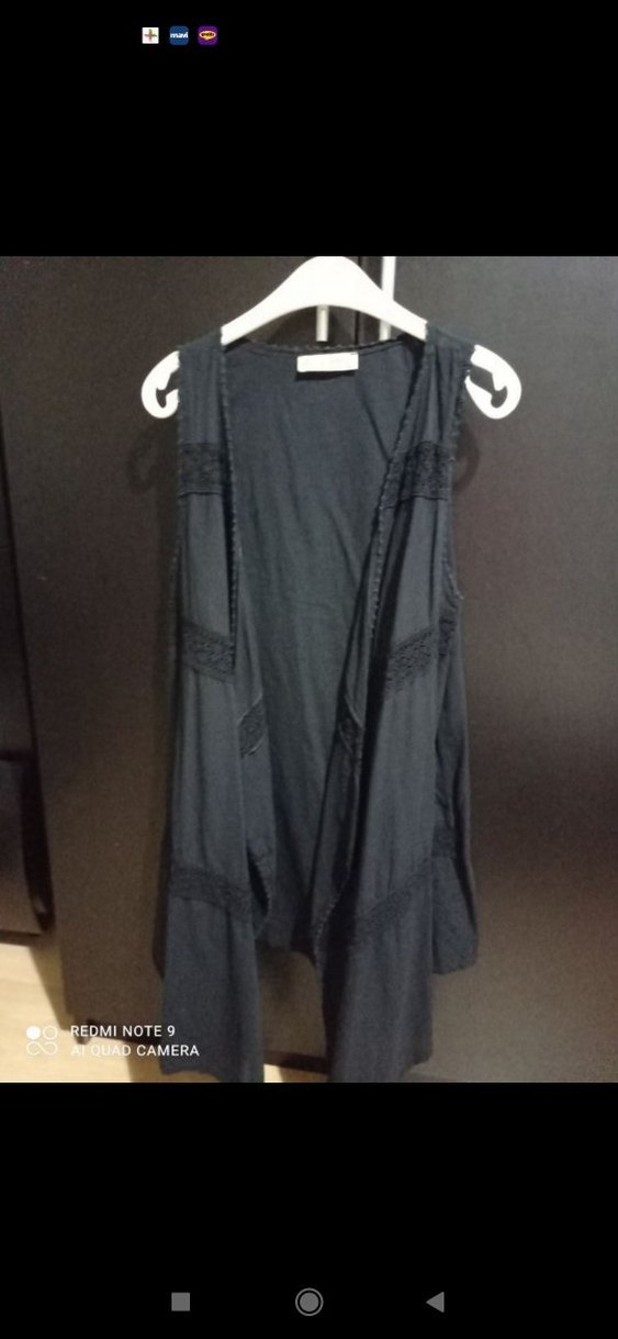 Siyah Nakışlı Kısa Salaş Kadın Yelek - Görsel 4