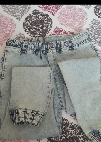 Gri Batik Desen Rahat Kesim Kadın Kot Pantolon