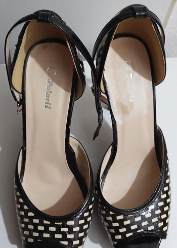 Parlak Siyah Yılan Desenli Stiletto Topuklu Kadın Ayakkabı