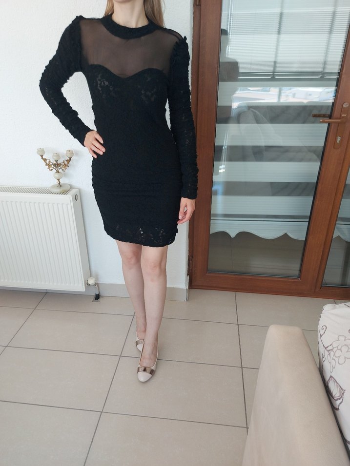 Dantel Detaylı Siyah Uzun Kollu Mini Elbise - Görsel 2