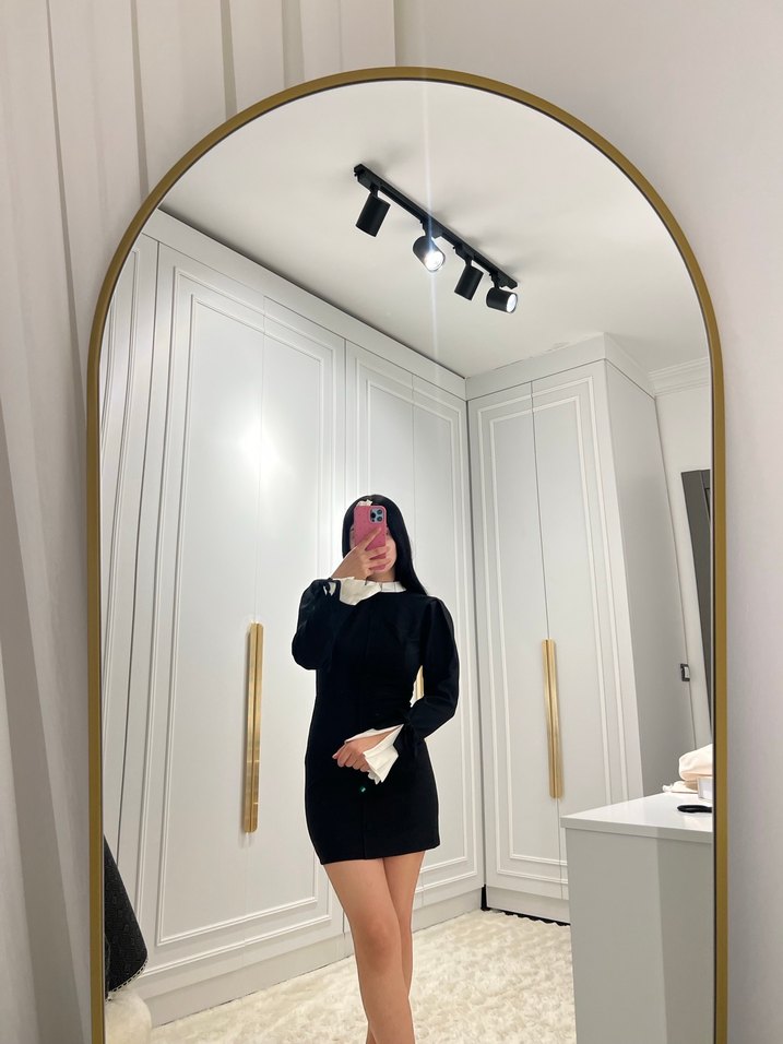 Siyah Uzun Kollu Yüksek Yakalı Mini Elbise - Görsel 2