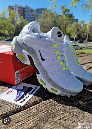 Nike tn
