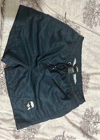 Erkek Lacivert Karl lagerfeld deniz şortu M beden - Görsel 7