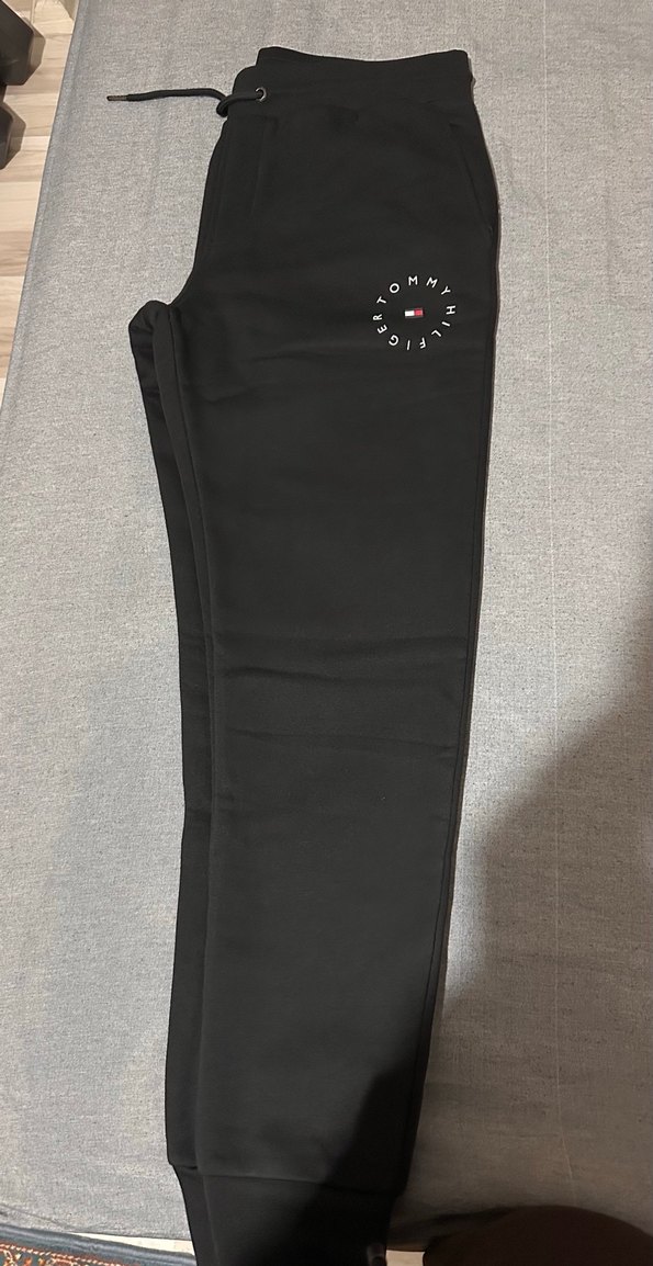 Tommy Hilfiger Orjinal eşofman altı M - Görsel 3