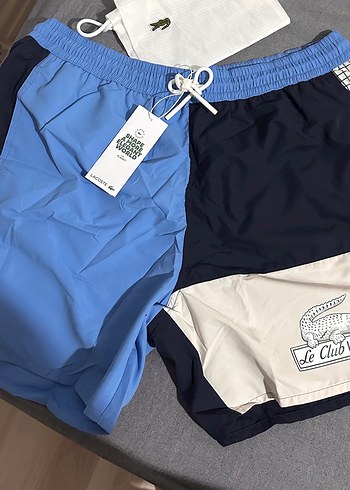 Lacoste l