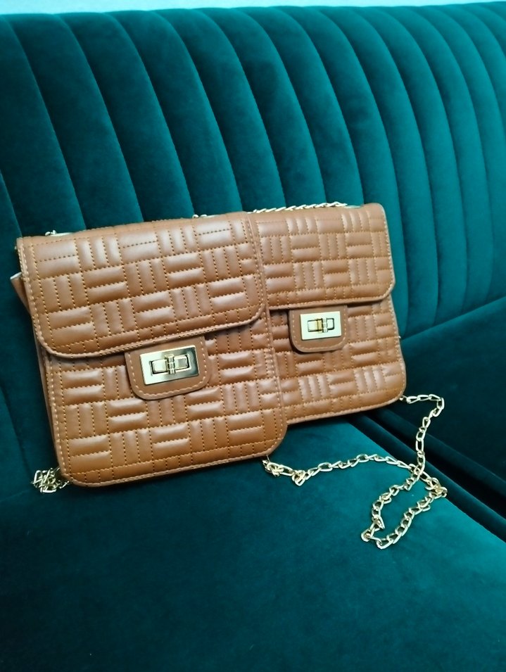 Kahverengi Deri Zincir Askılı Çanta - Görsel 2